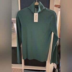 Noble organic cotton turtleneck Green Long Sleeve size Large
